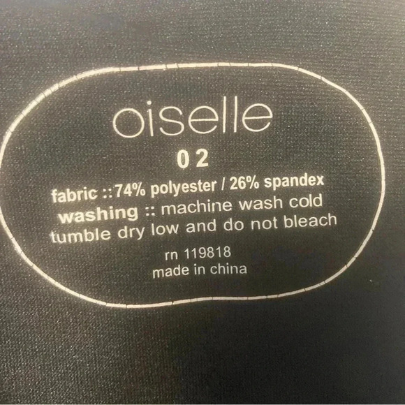 Oiselle  black shorts with integrated underwear - Picture 2 of 5